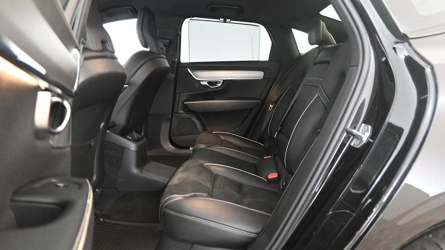 Car Image - 7uA1qSiMrZqz8cOSy1V6cZ