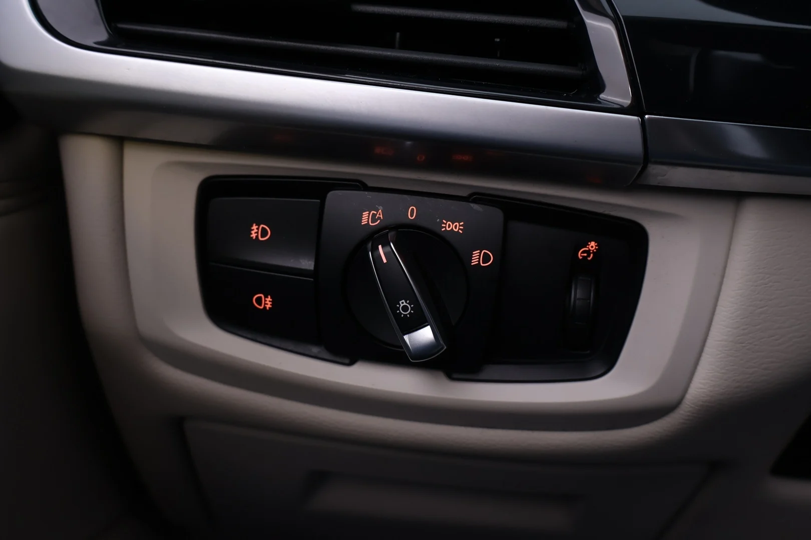 Car Image - 3t36D7hO4AvqoRnwVr7u9b