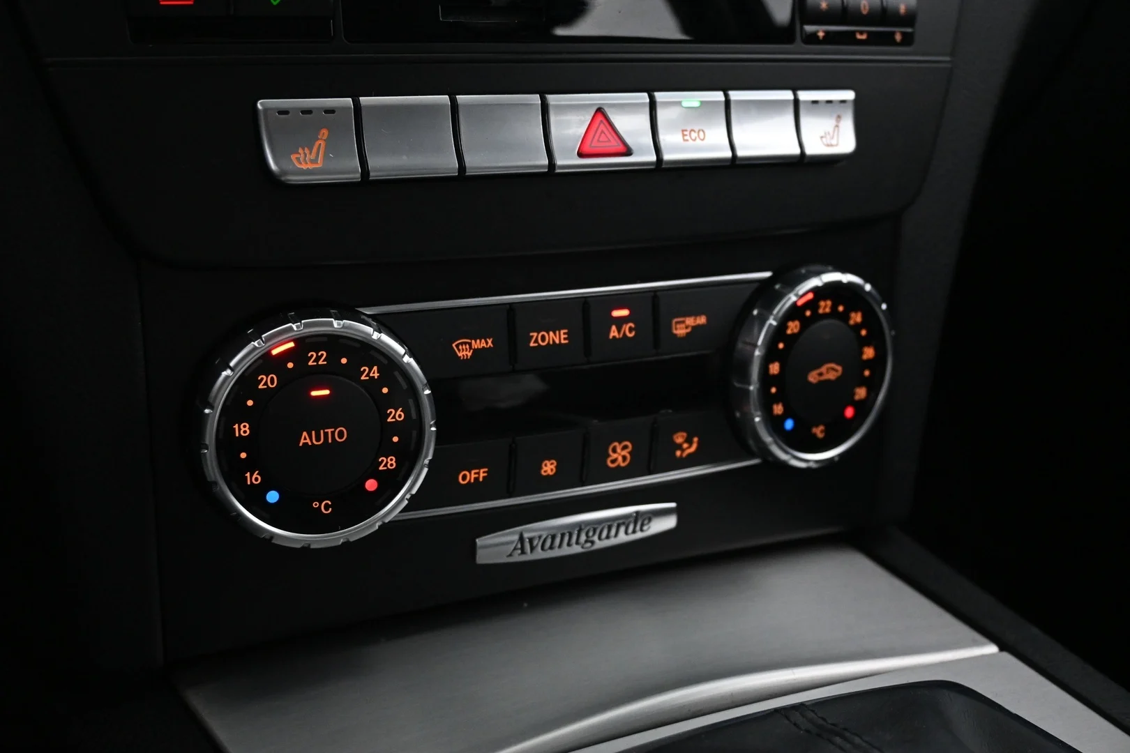 Car Image - Vd2DKOTgNk8j20LxE4E9e