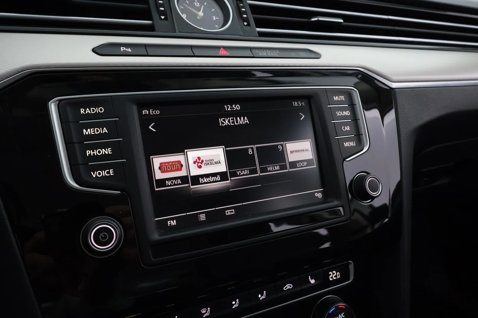 Car Image - 6dtzfnPMRFsophkK1m2tzo