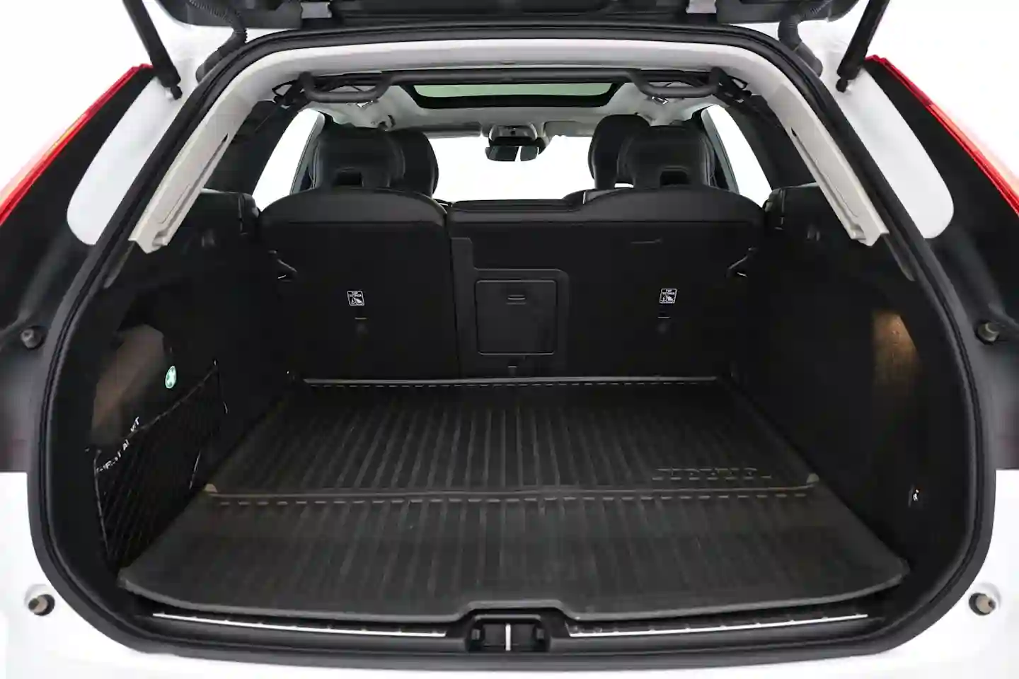 Car Image - 4jD3Rw17j9RaCAW24IcT8s