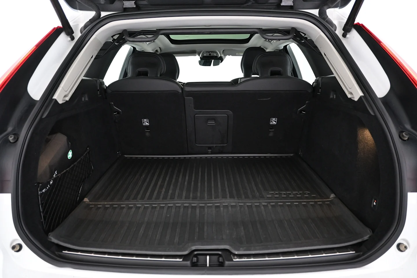 Car Image - 4jD3Rw17j9RaCAW24IcT8s