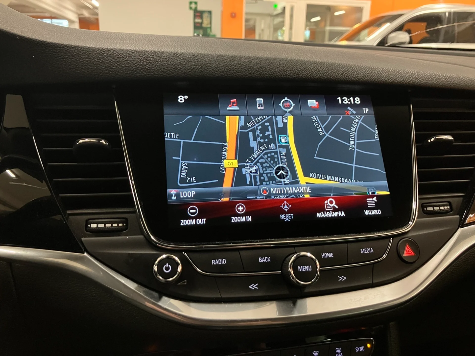 Car Image - sB80cDQeYJhwoE8wmyQOa