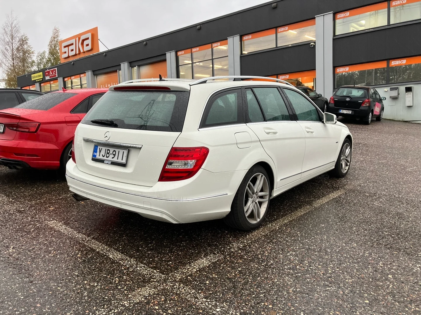 Car Image - 7qOiFUoyXphE14Cixm8m5I