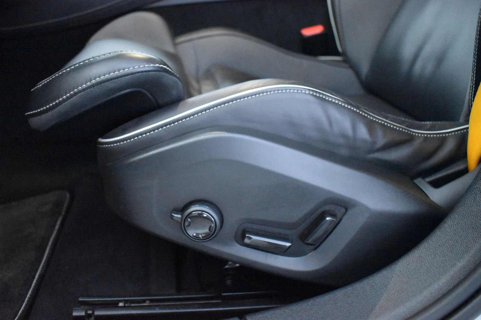 Car Image - 5V7UBXfcEBrf4p1RIDYyct