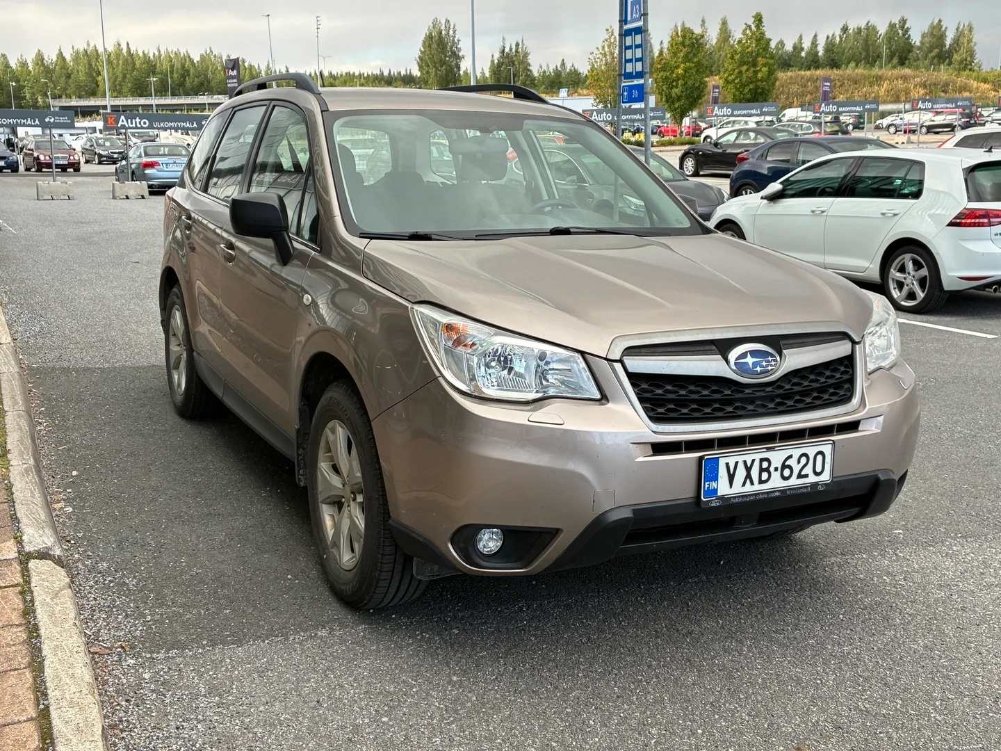 Car Image - A2y5dUjbvmiNoHzEAvHUV