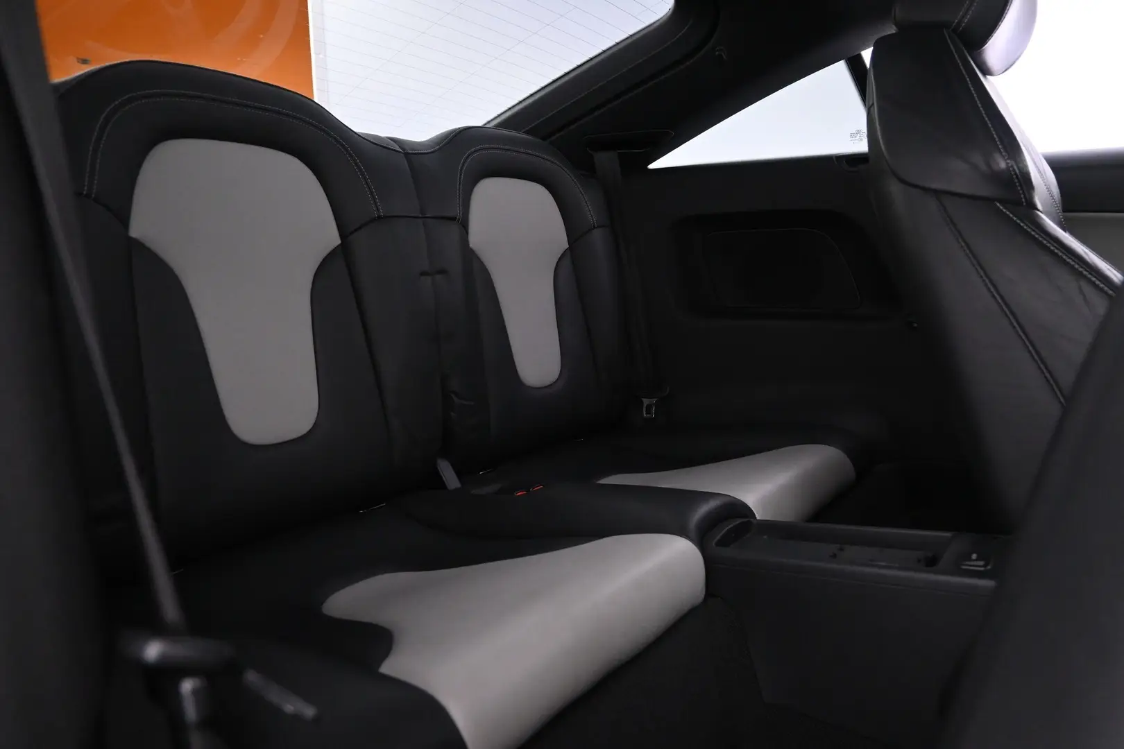 Car Image - 2ssLcPinjsdinJ2e2BcrNG
