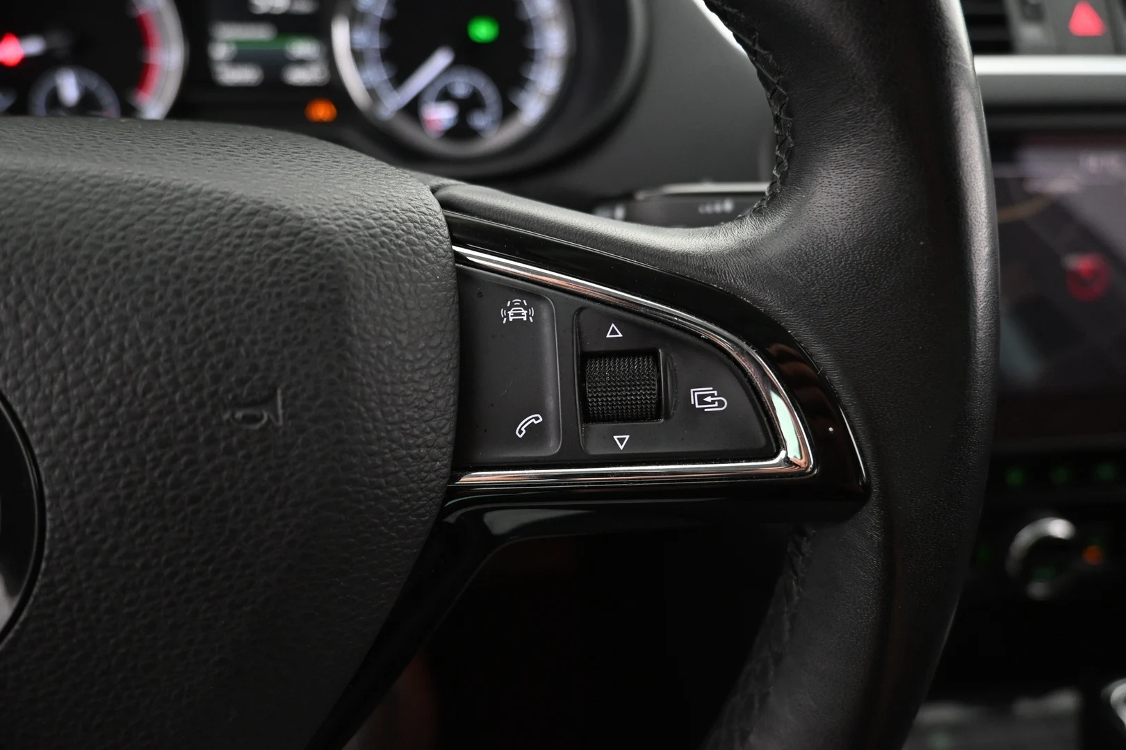 Car Image - 5cQpcIi4GrHRwoBj0biSJz