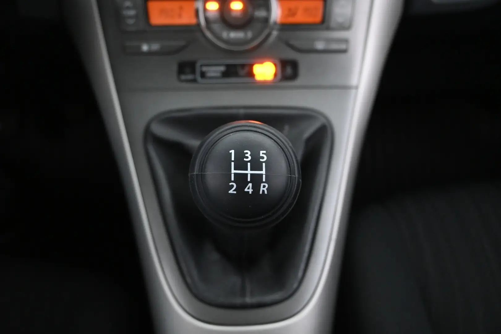 Car Image - n1fF1Q7eegPF6NBWN2uaK