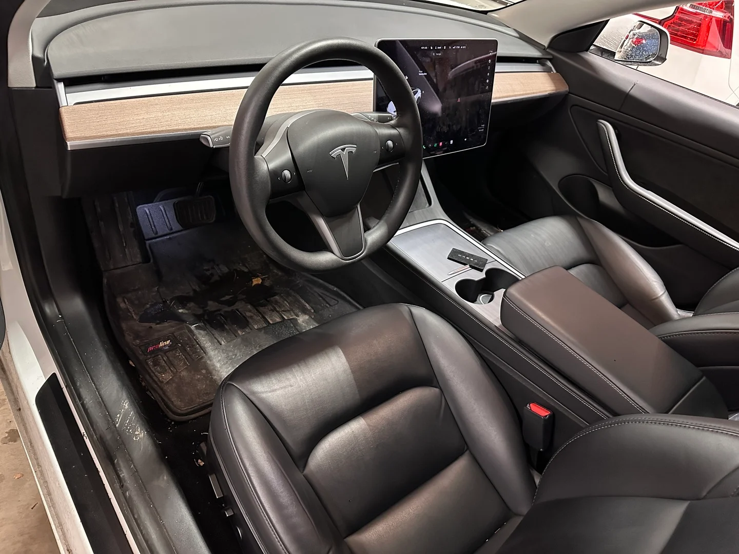 Car Image - 3EDgXyyV5KWLQ7uhy7PRgR