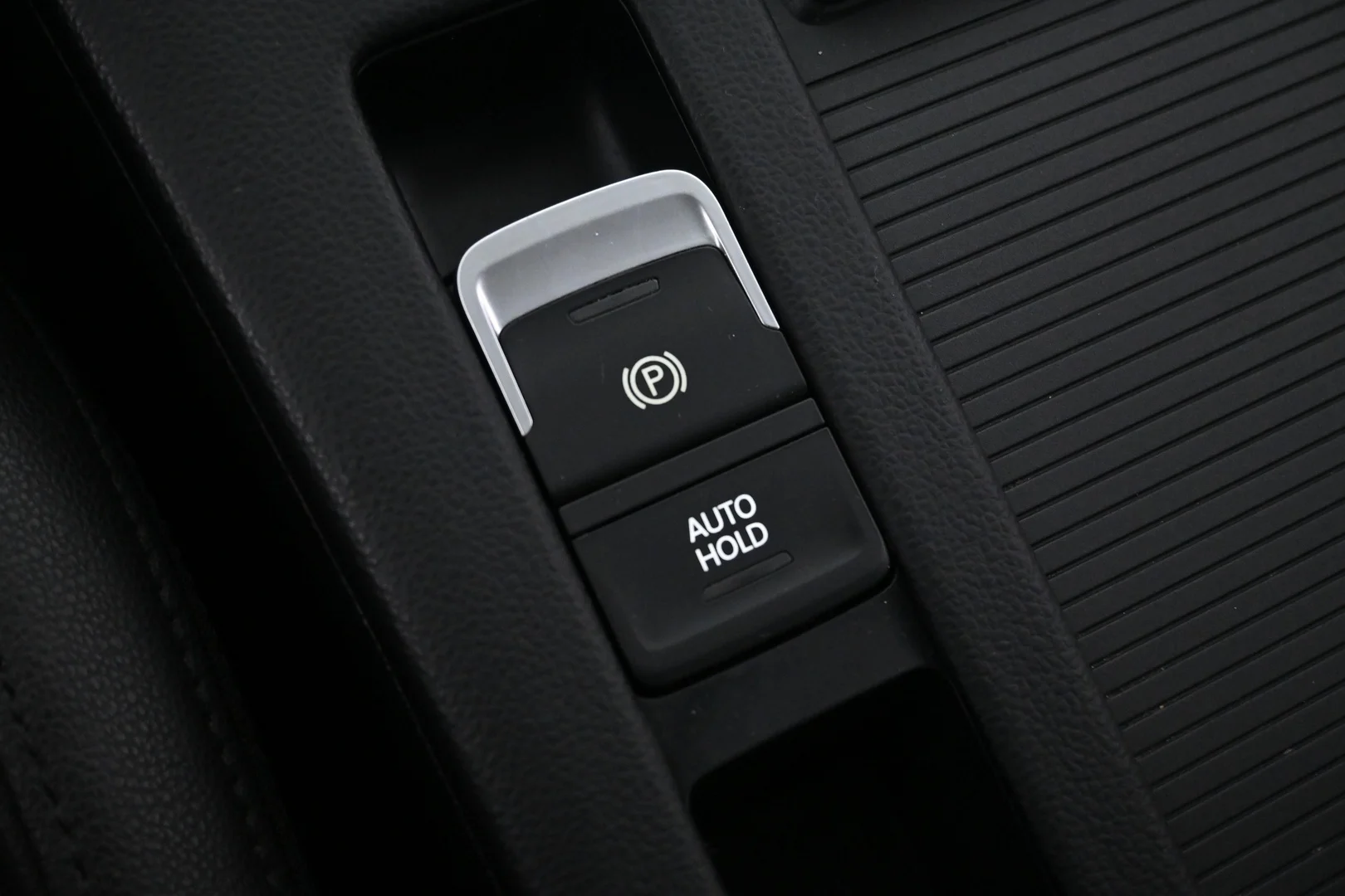 Car Image - 4lmaiNBPDDsb0yZdYsIcMC
