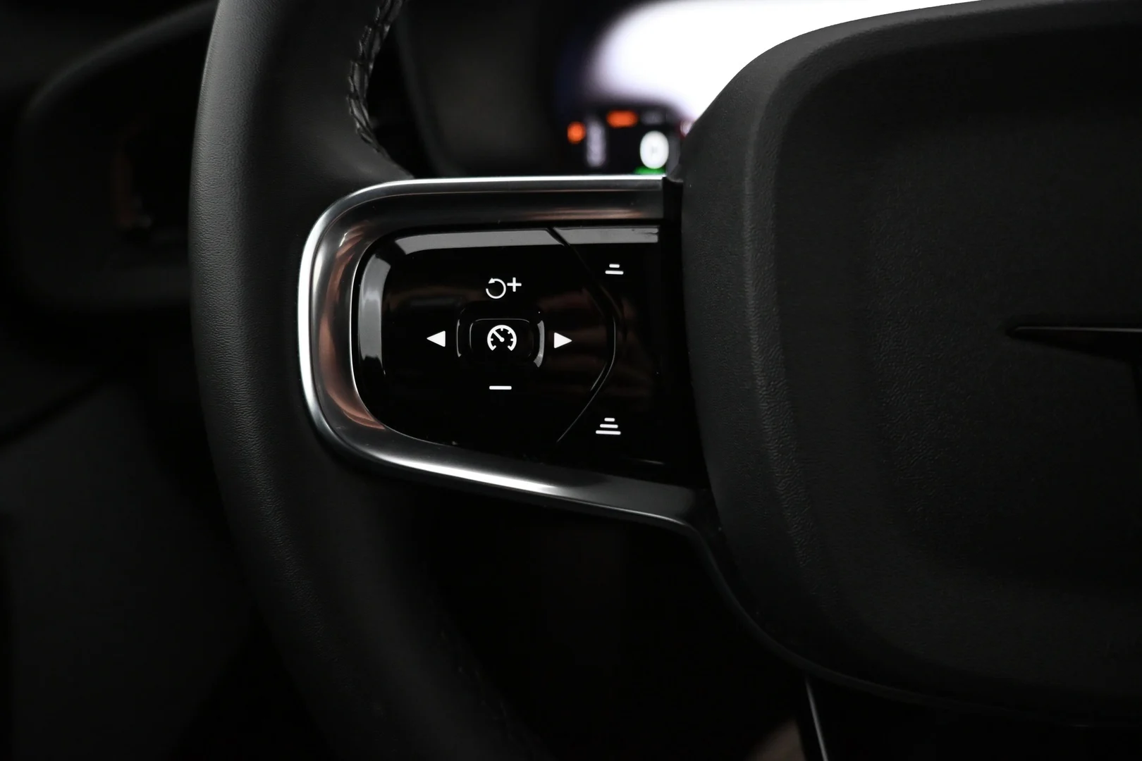 Car Image - 3BtcKY4oLzuF8sVJ91kXfh
