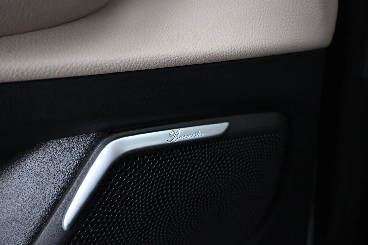 Car Image - 23fm6KtyYLUp9GmmLG37lx