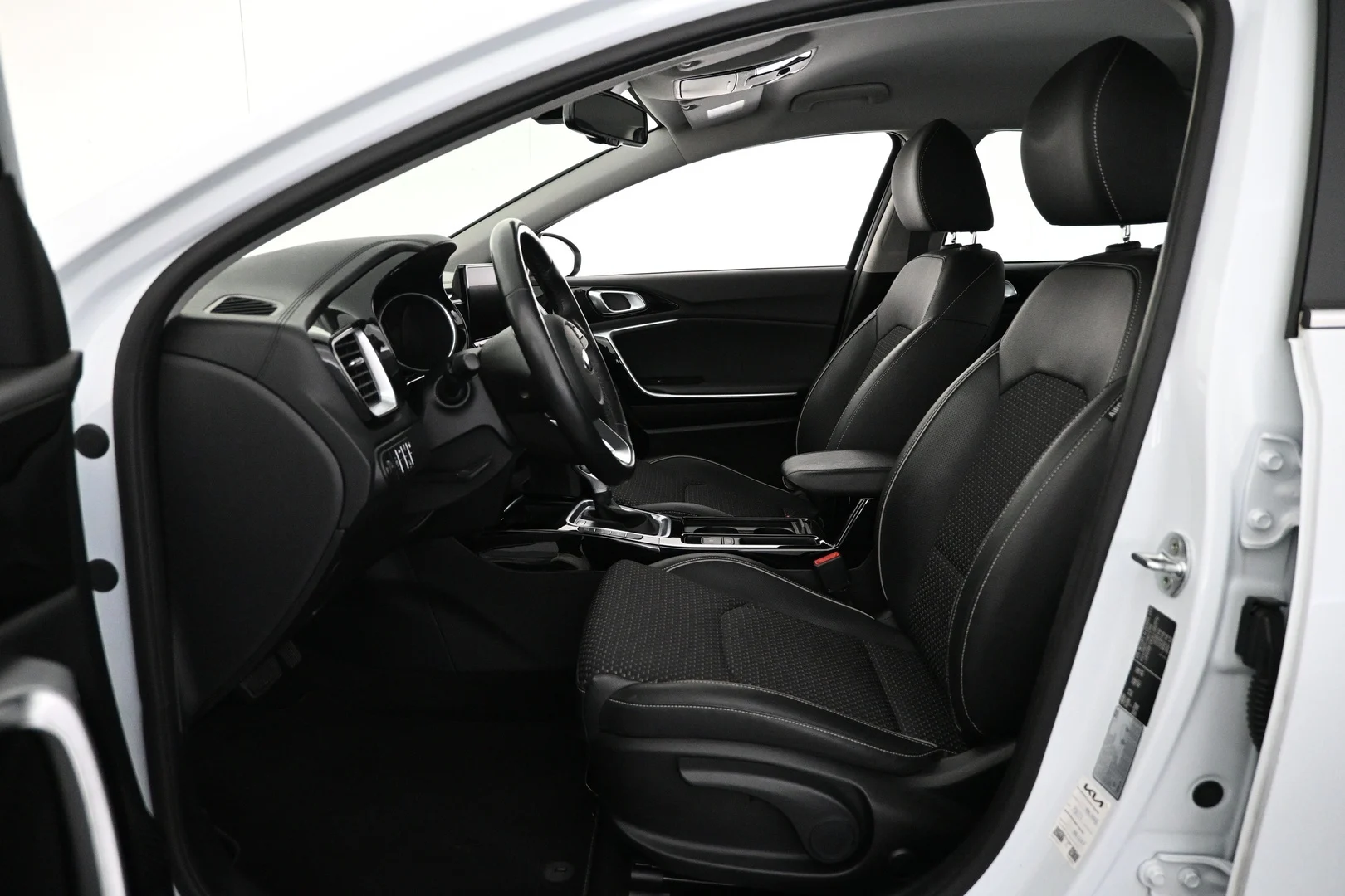 Car Image - 676MWXkaZsvQ5gc67kn1b7