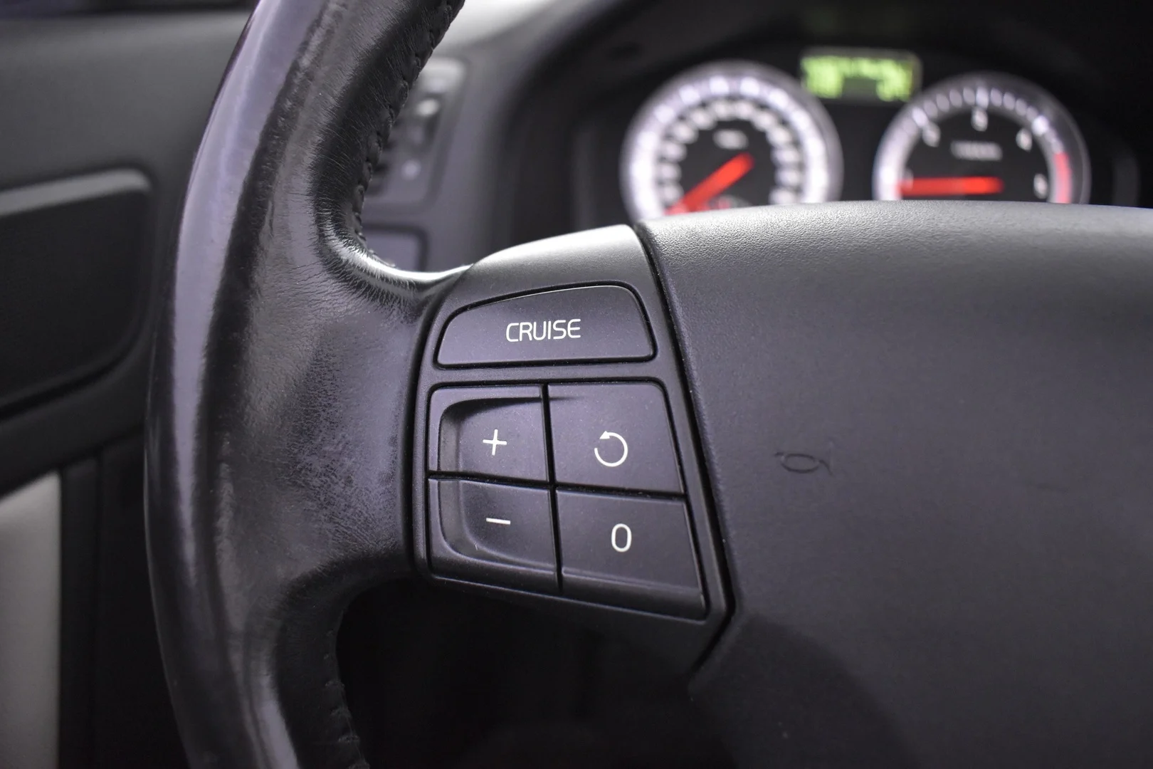 Car Image - 6p0Z0cM2flkwDNpM8rfqs3