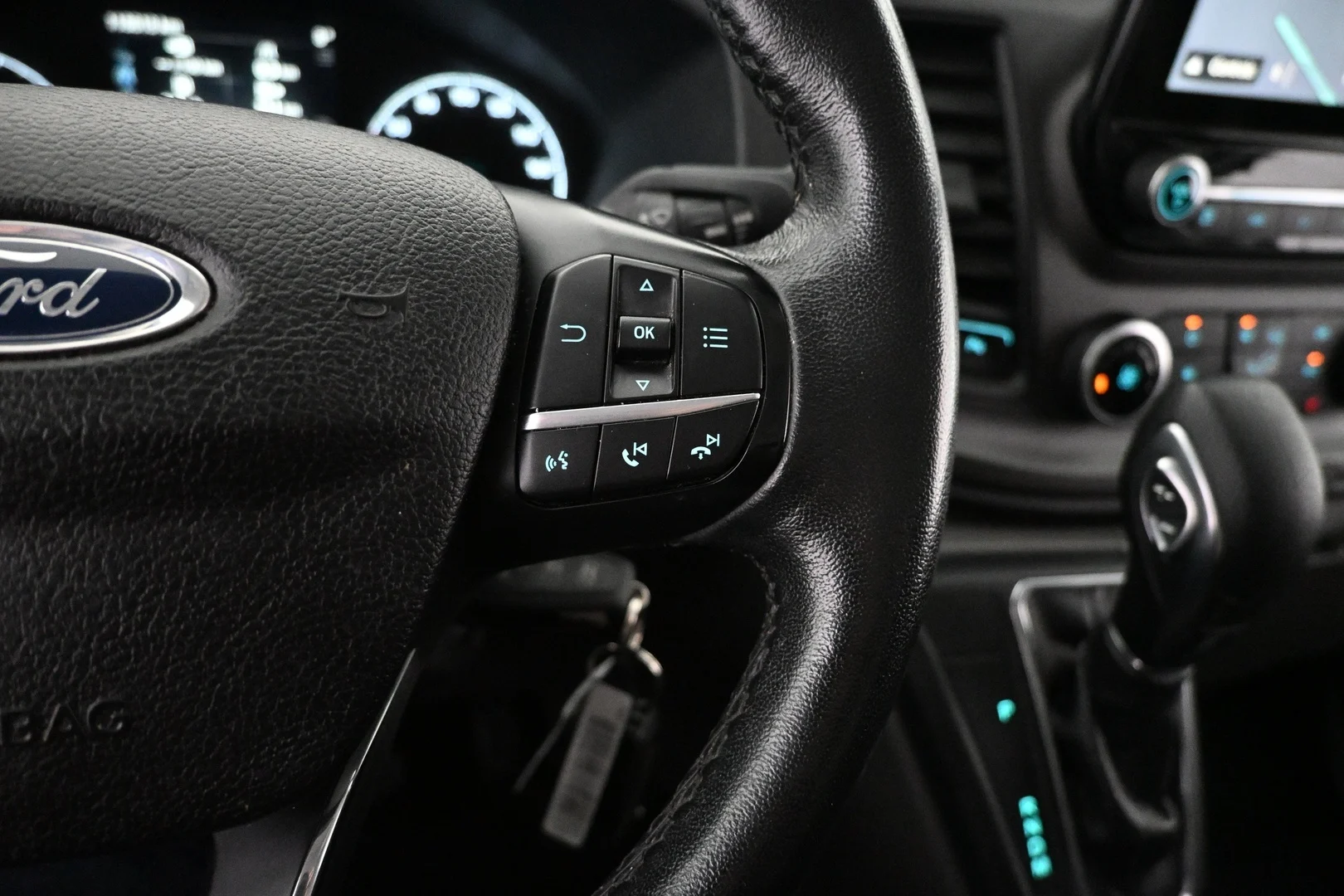 Car Image - 3giTBgWflIJ4Bz04cejvxQ