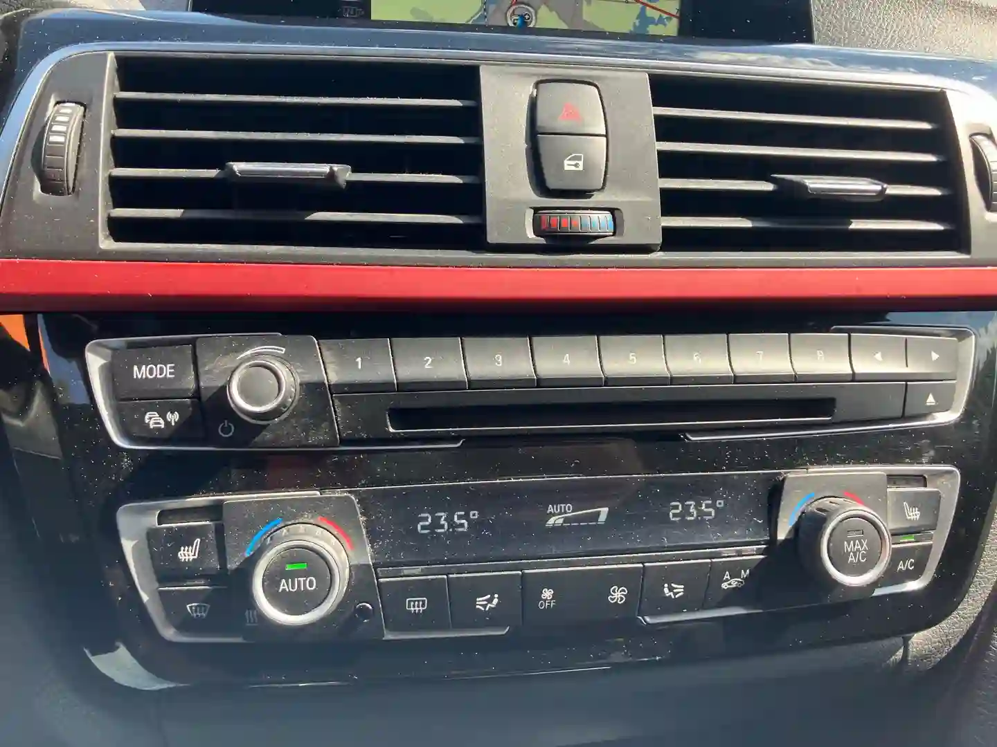 Car Image - 2ljHfzQJ96eazt6w7bmtol
