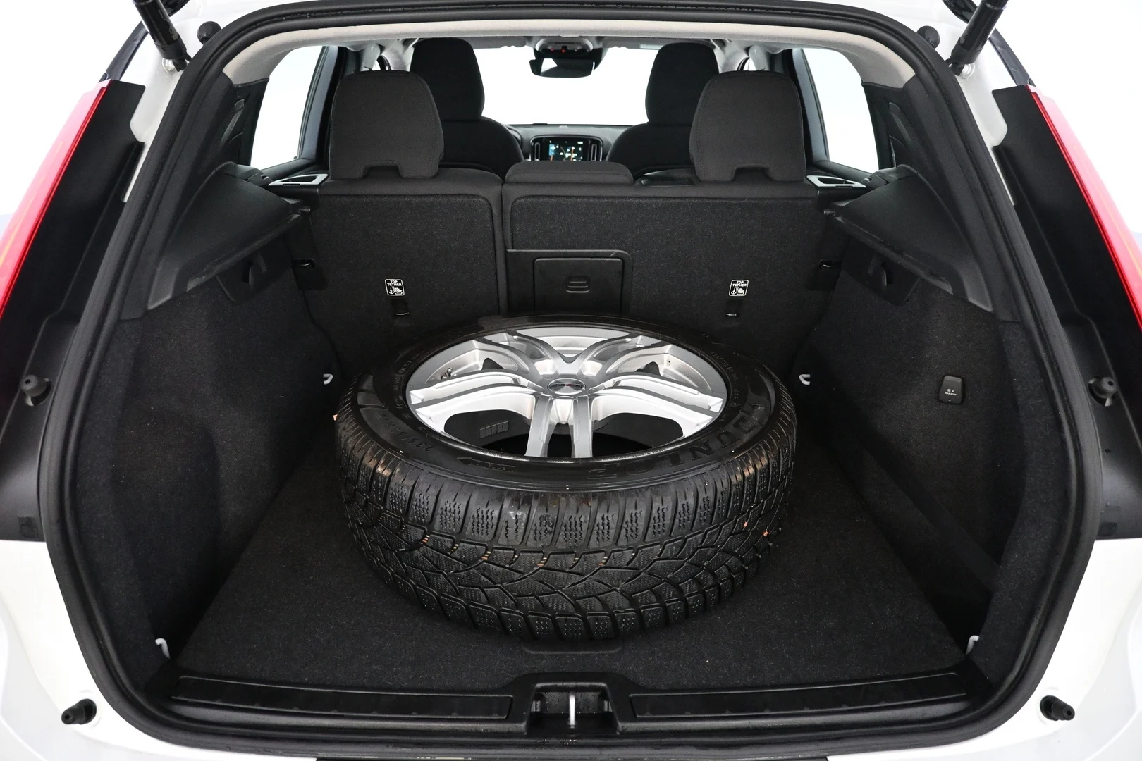 Car Image - BuBbCjC6Ef48iEkQA7cmf