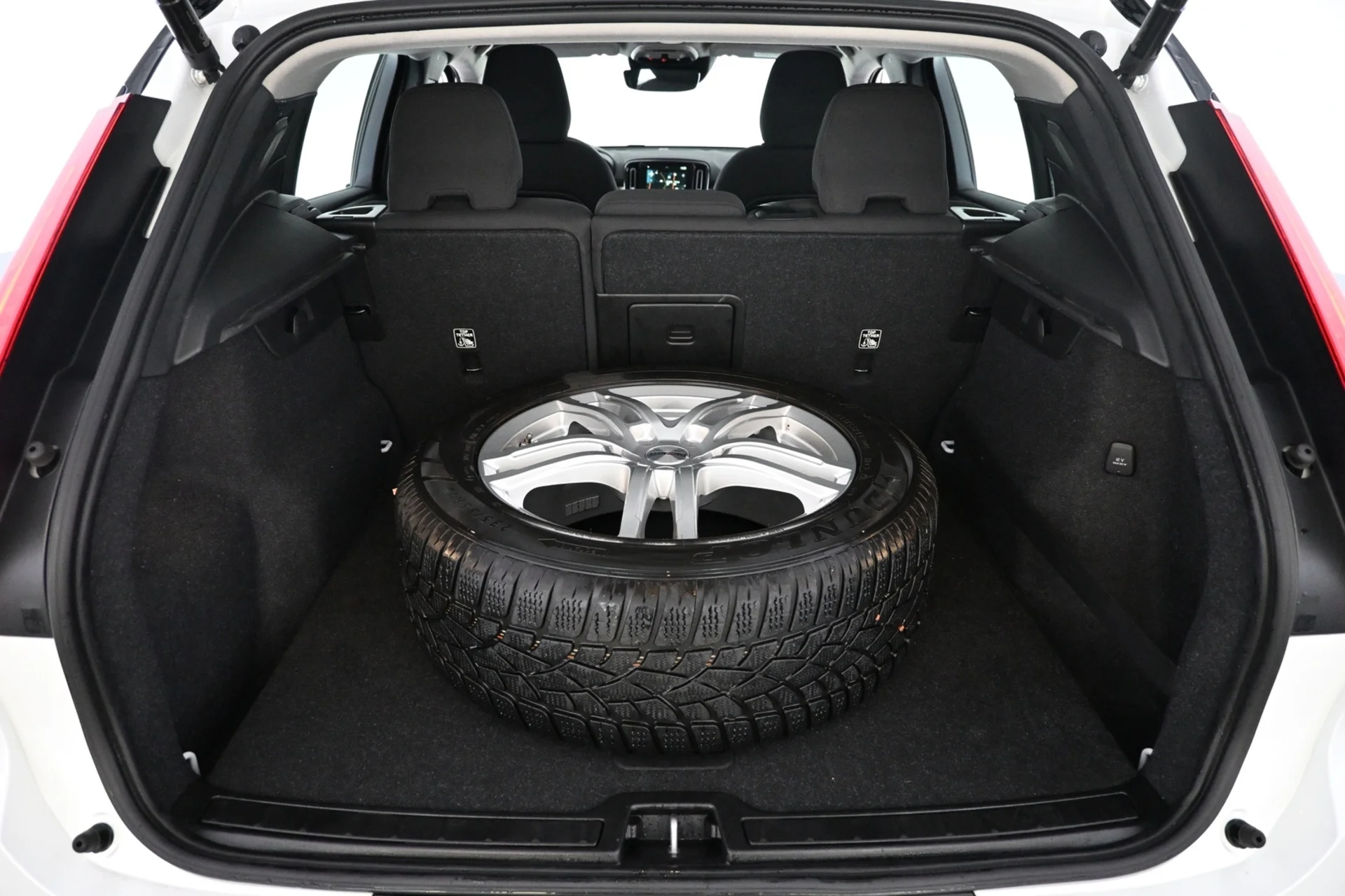 Car Image - BuBbCjC6Ef48iEkQA7cmf