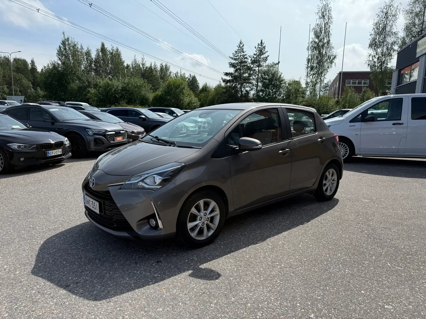 Car Image - 7Mf6ntrHA1tMj0ieUrNCN4