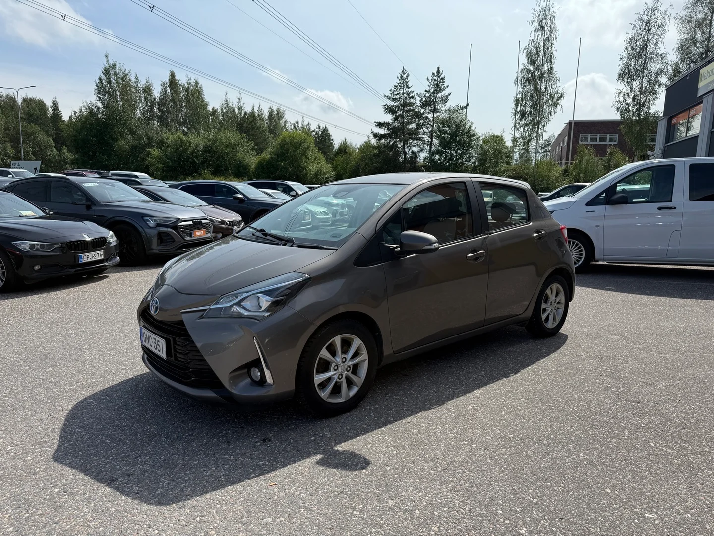 Car Image - 7Mf6ntrHA1tMj0ieUrNCN4