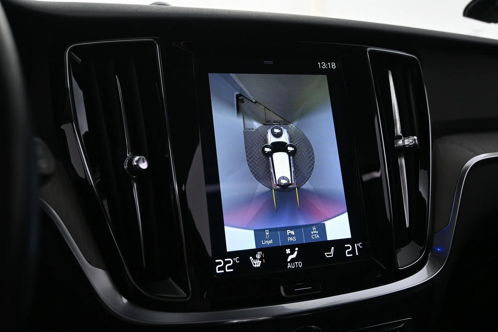 Car Image - 6UzsTQO5Jo6zKXXKIxr0fZ