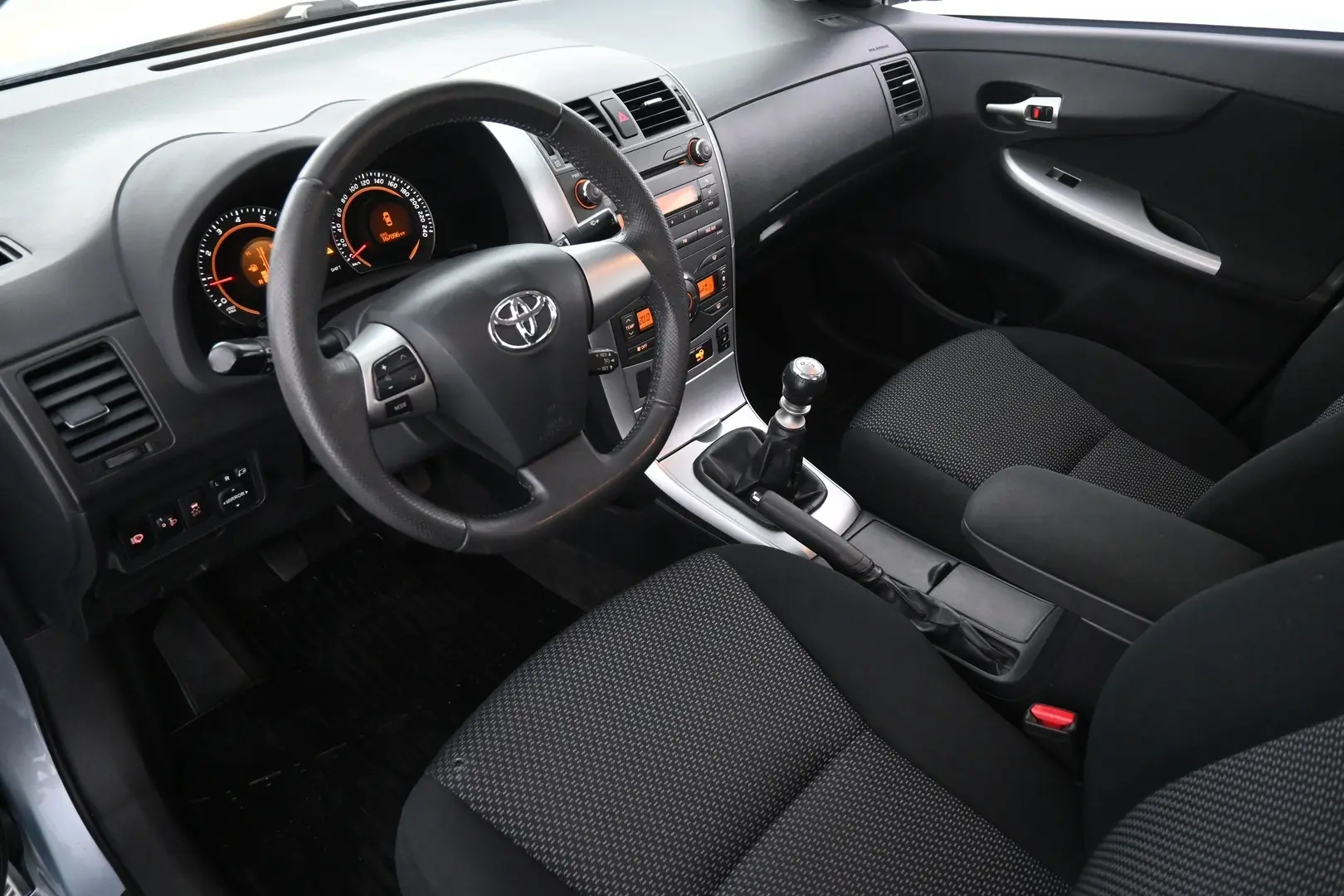 Car Image - 4KSGR1zYigP0wMBDt2UiVh
