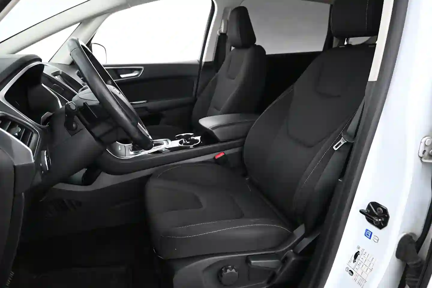 Car Image - 52WMCLqIN4kXcvWndATeis