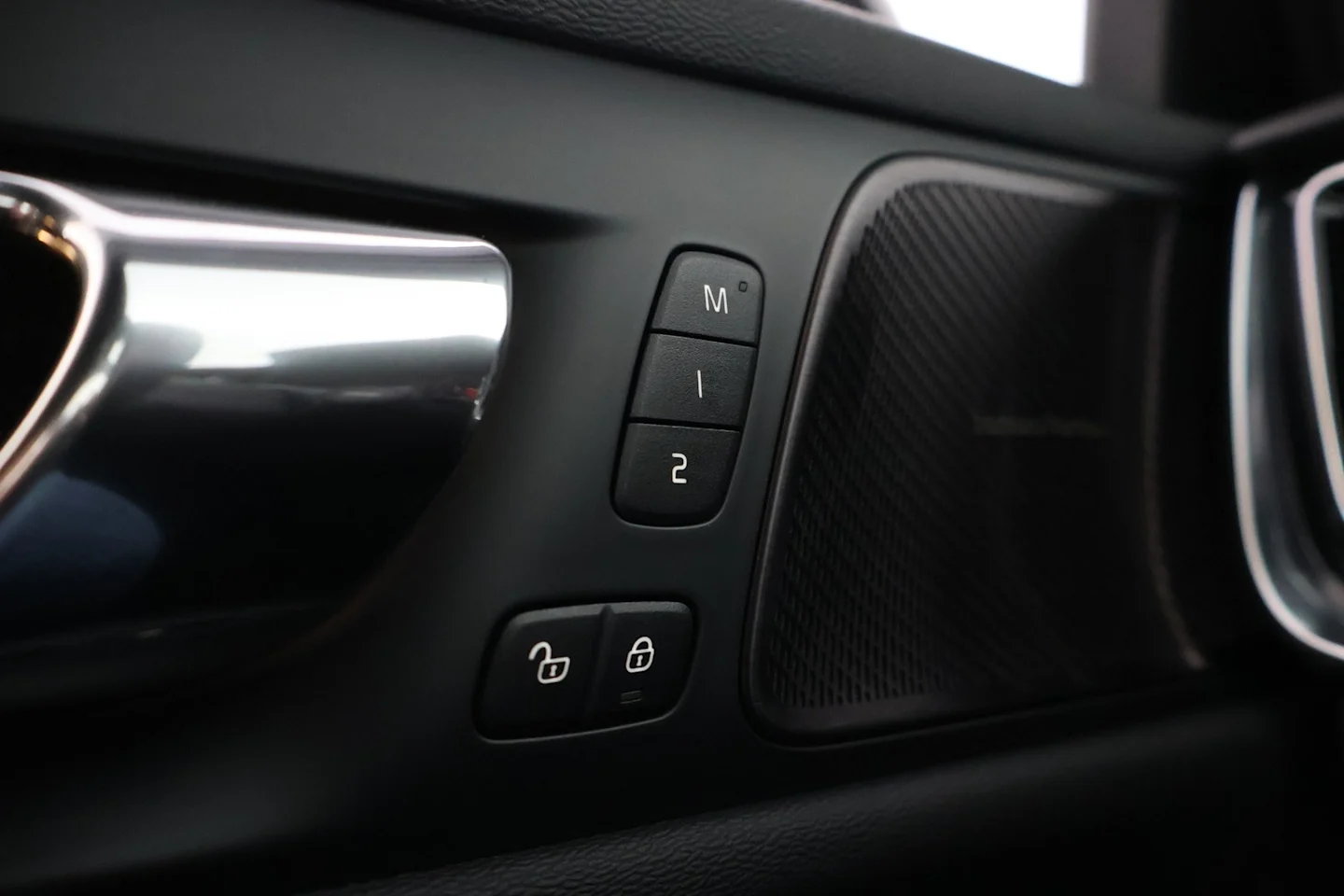 Car Image - 1olxgFvNTP6EKz5pyQxxSl