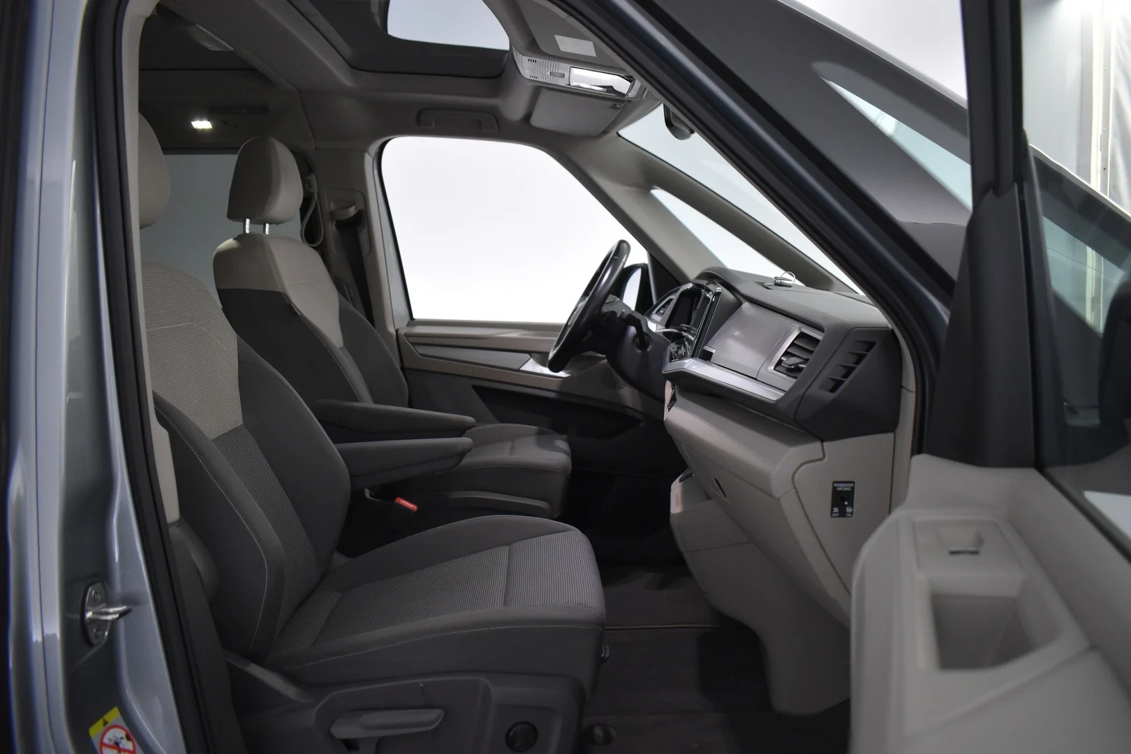 Car Image - 2hL8vHVvzXNS3tMpY1yJwM