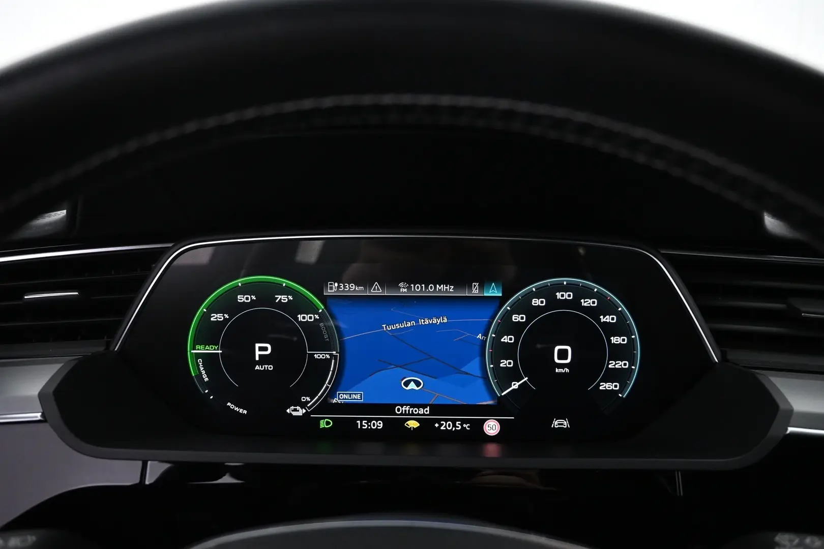 Car Image - 1DVlsTHozufysu1vHwMZIL