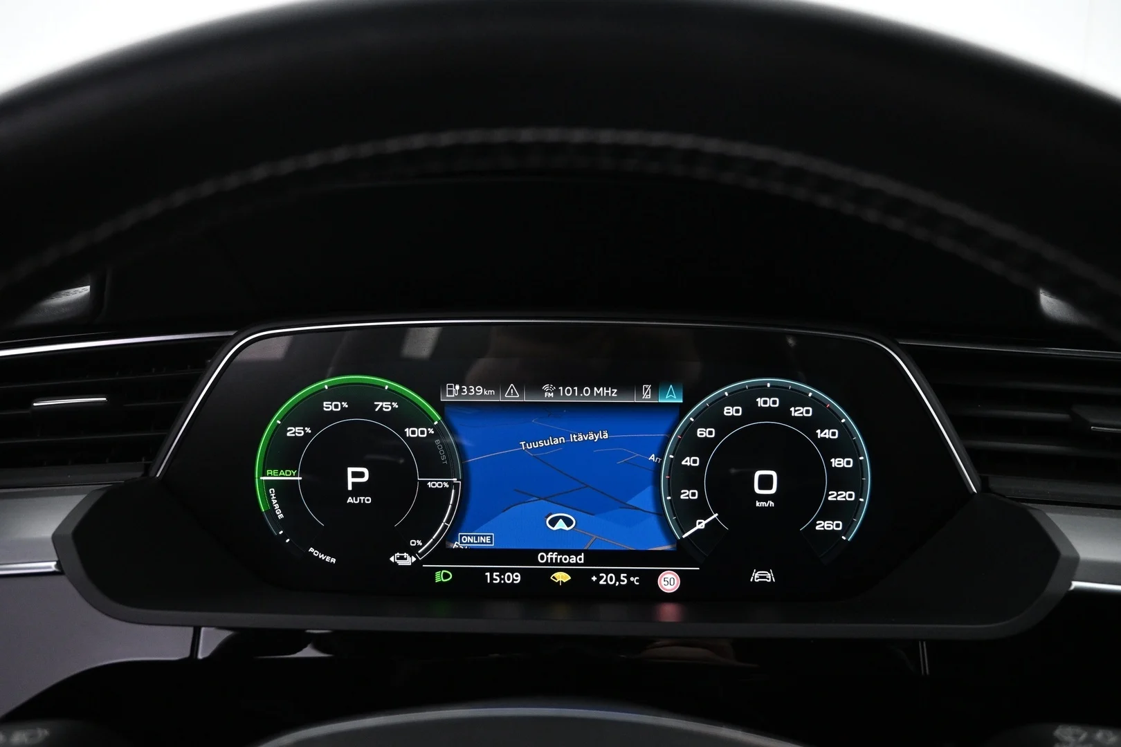 Car Image - 1DVlsTHozufysu1vHwMZIL