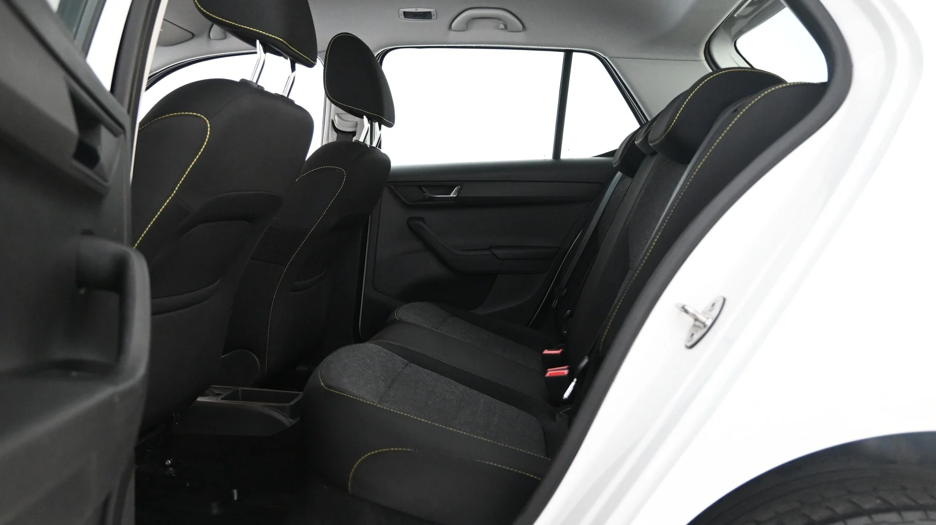 Car Image - 7JFtWpIrQbxDT5Q4Wx4tXW
