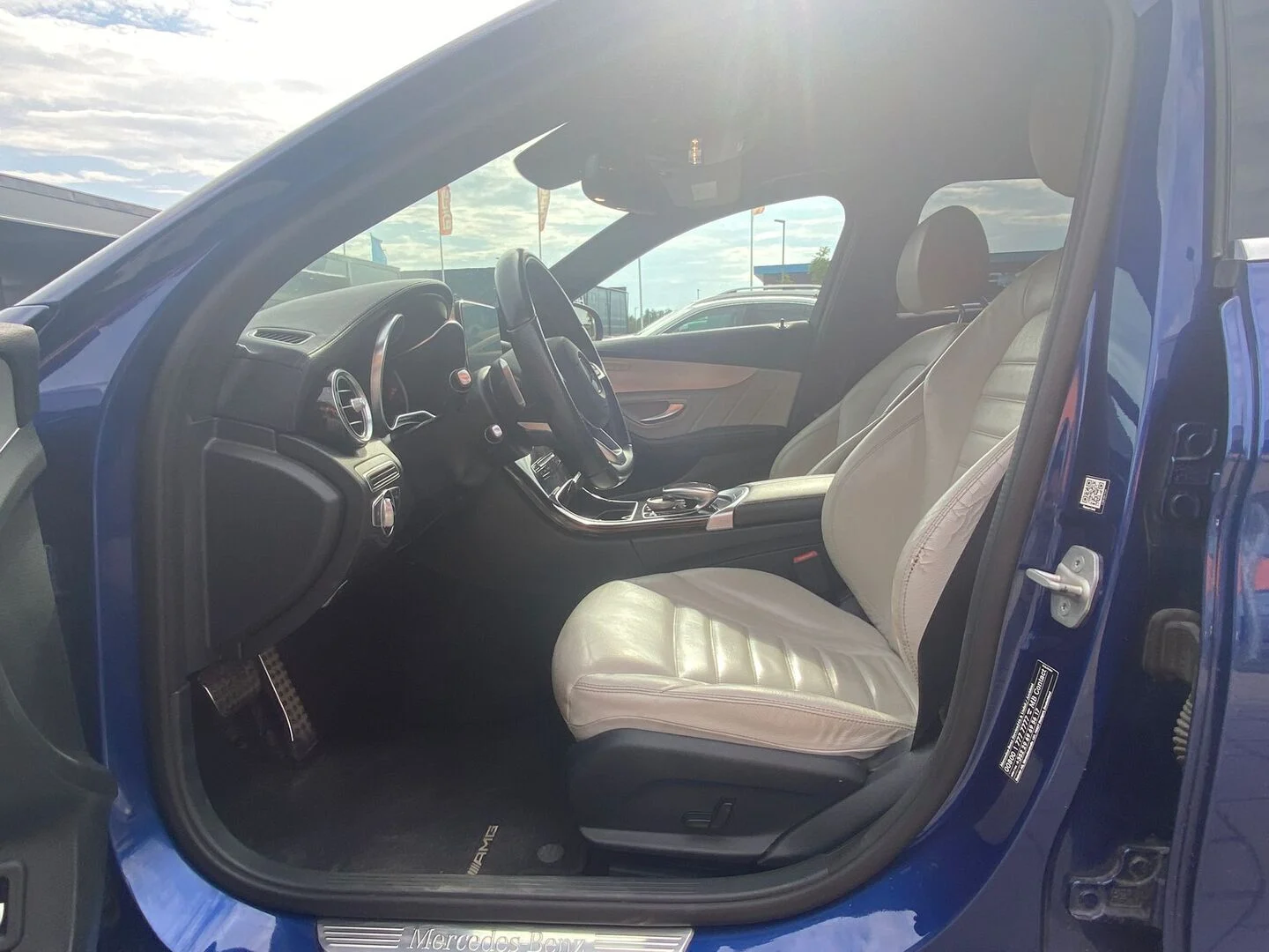 Car Image - 2nfyo82dJrq9ys1f7YATVp