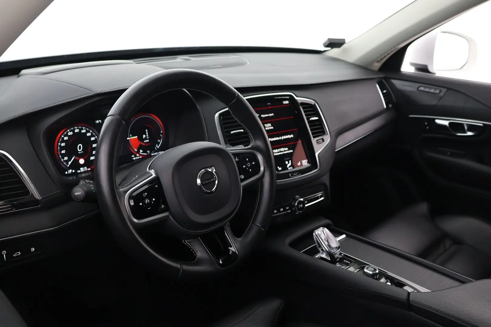 Car Image - 6vZP5YdUO0RCTTpxkBiDm5