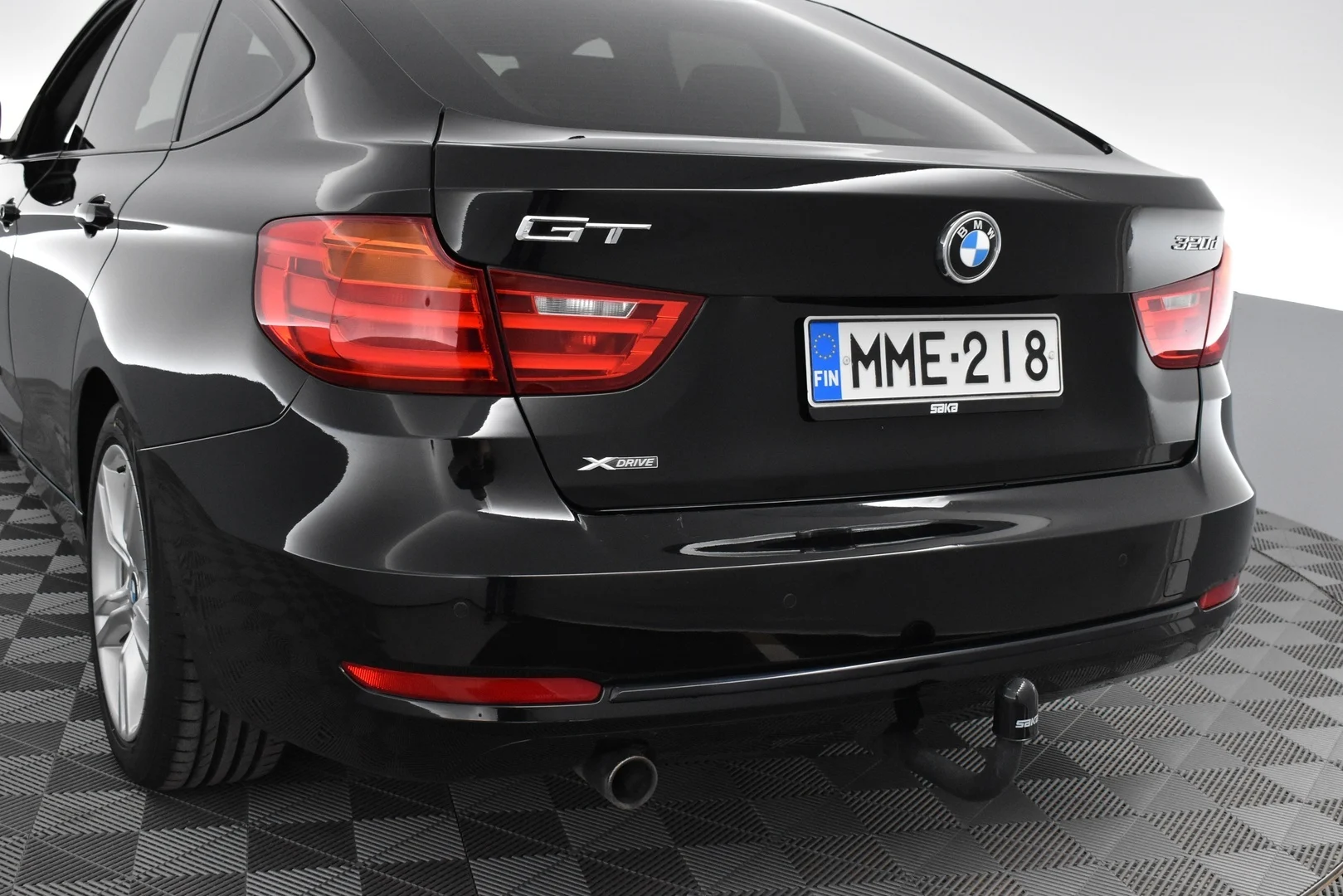 Car Image - 78hfJHyVNIVSe3mzU7e8a7