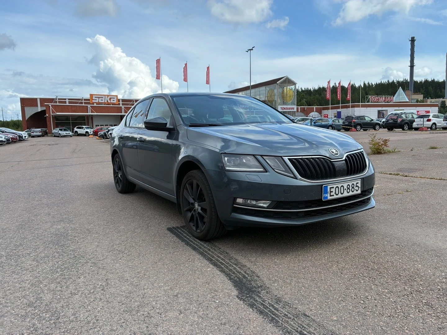 Car Image - TYThpxOViVKyDH6bJZHw7