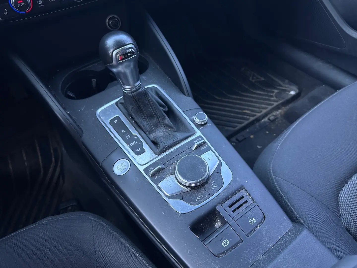 Car Image - 7JJOx3MLFhkgXj9JhqRnvG