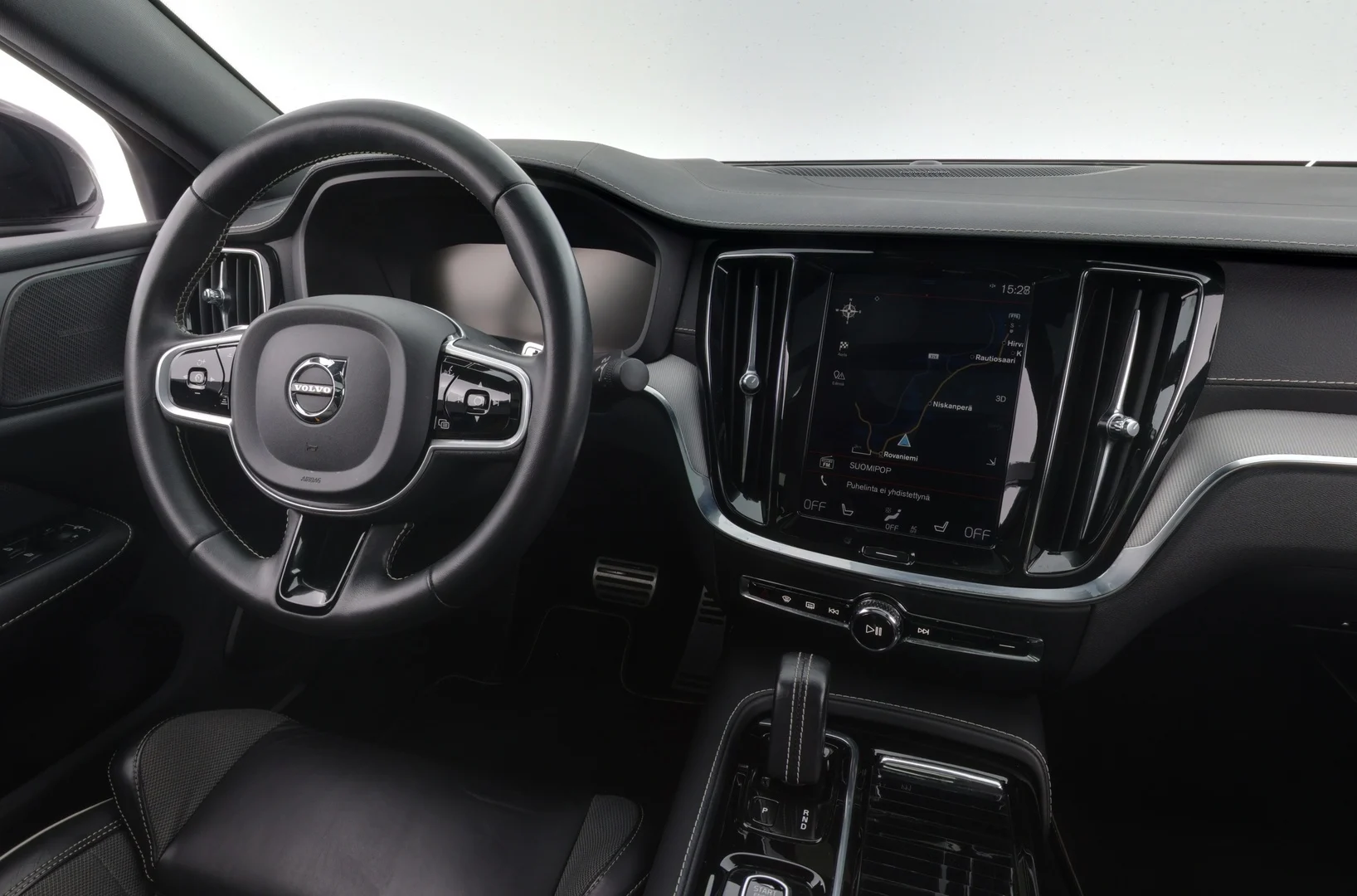 Car Image - 32GvS3yekf1Gi3i9d3I1wF