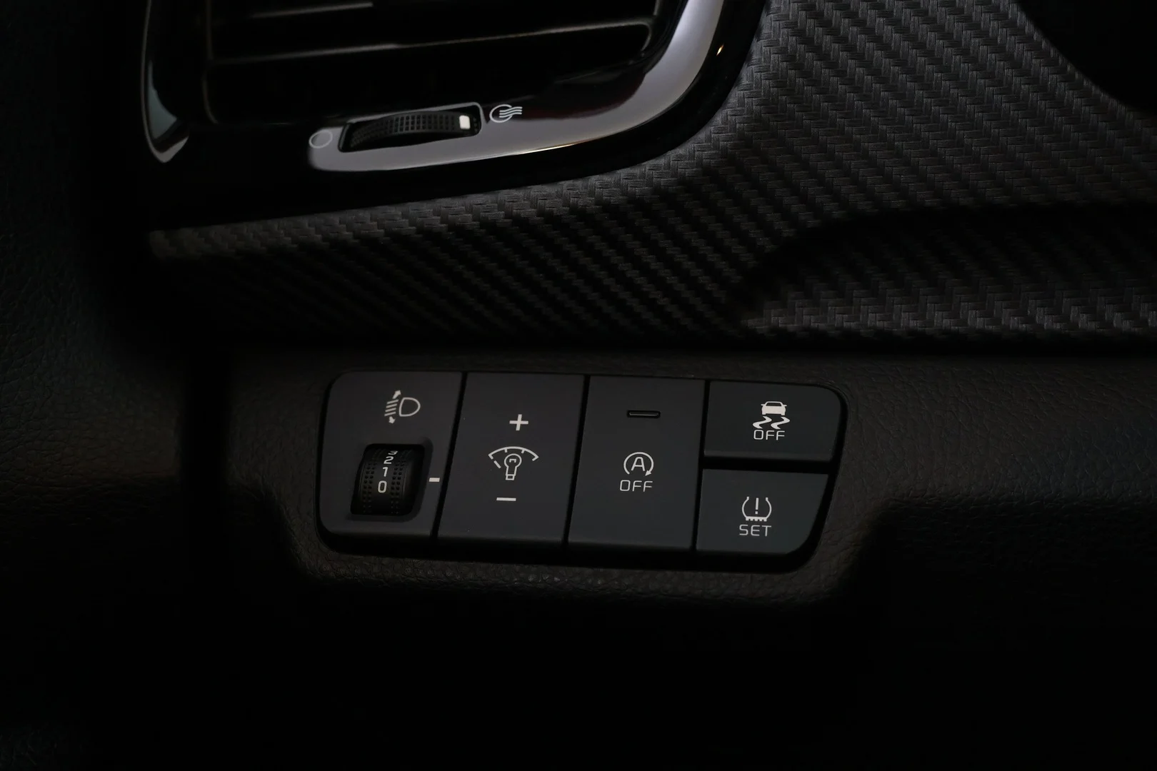 Car Image - 2SRSvWp9c5hDBB47rcp88h