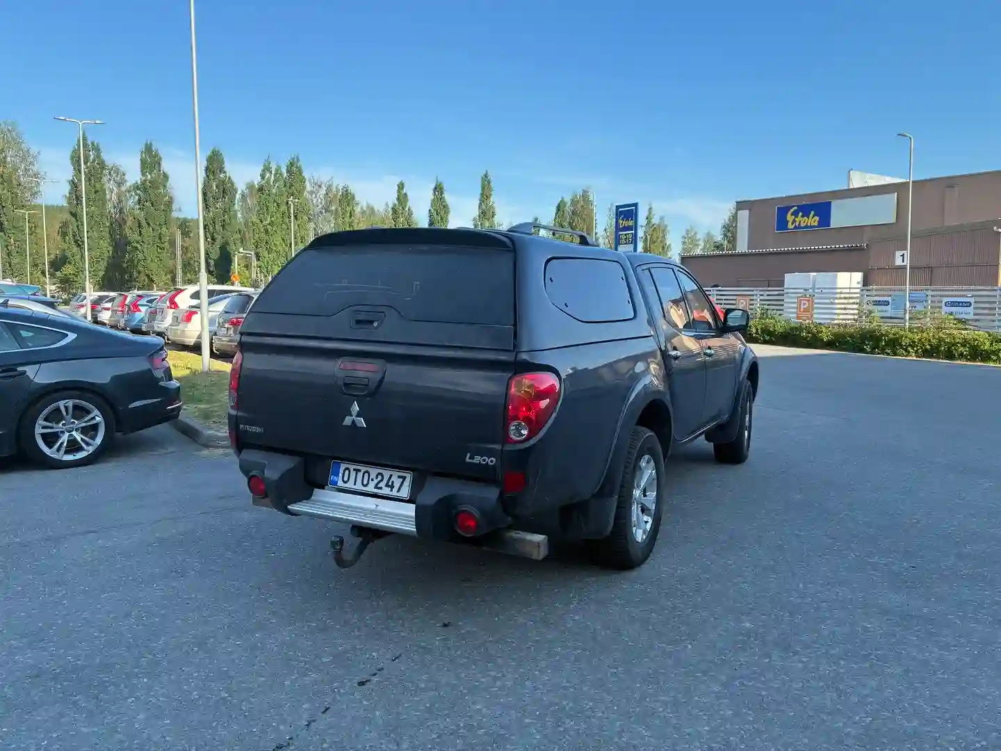 Car Image - 2QUgioo2rIXSYieM1yvbRh