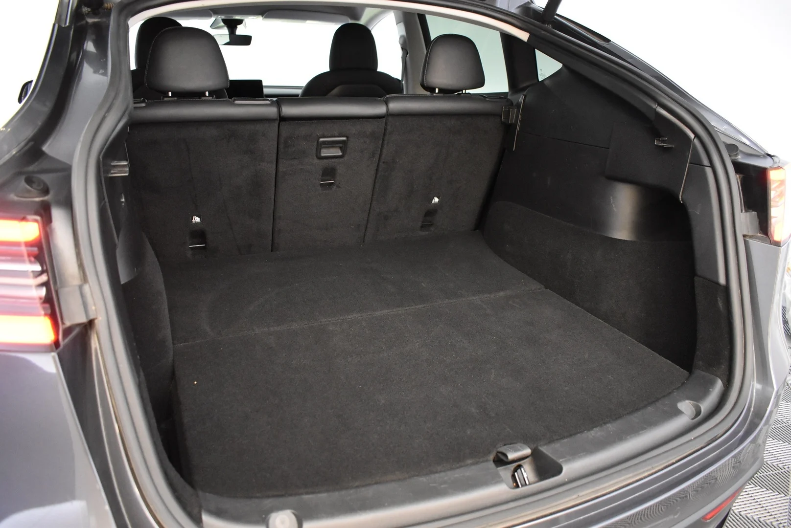Car Image - 7yXXyI48NkhgXNWWwgLbJQ