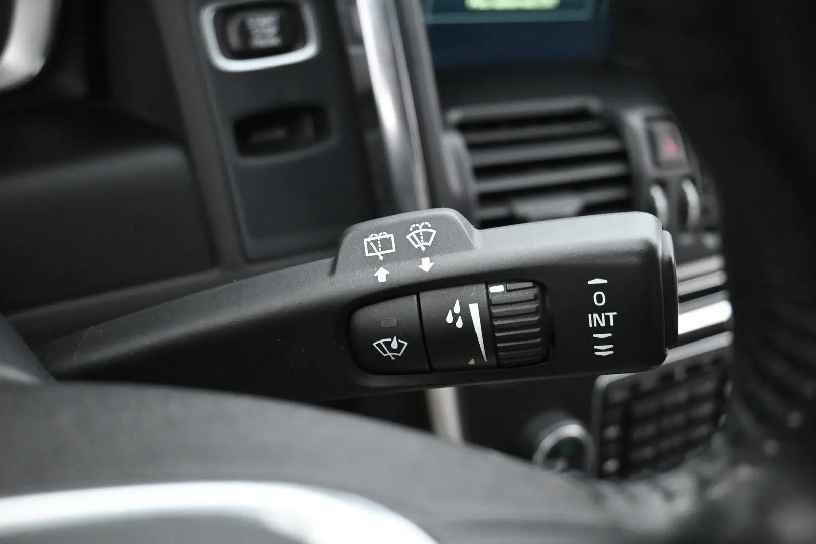 Car Image - 5llrrbFk8GU0Ha0jnGtOxD
