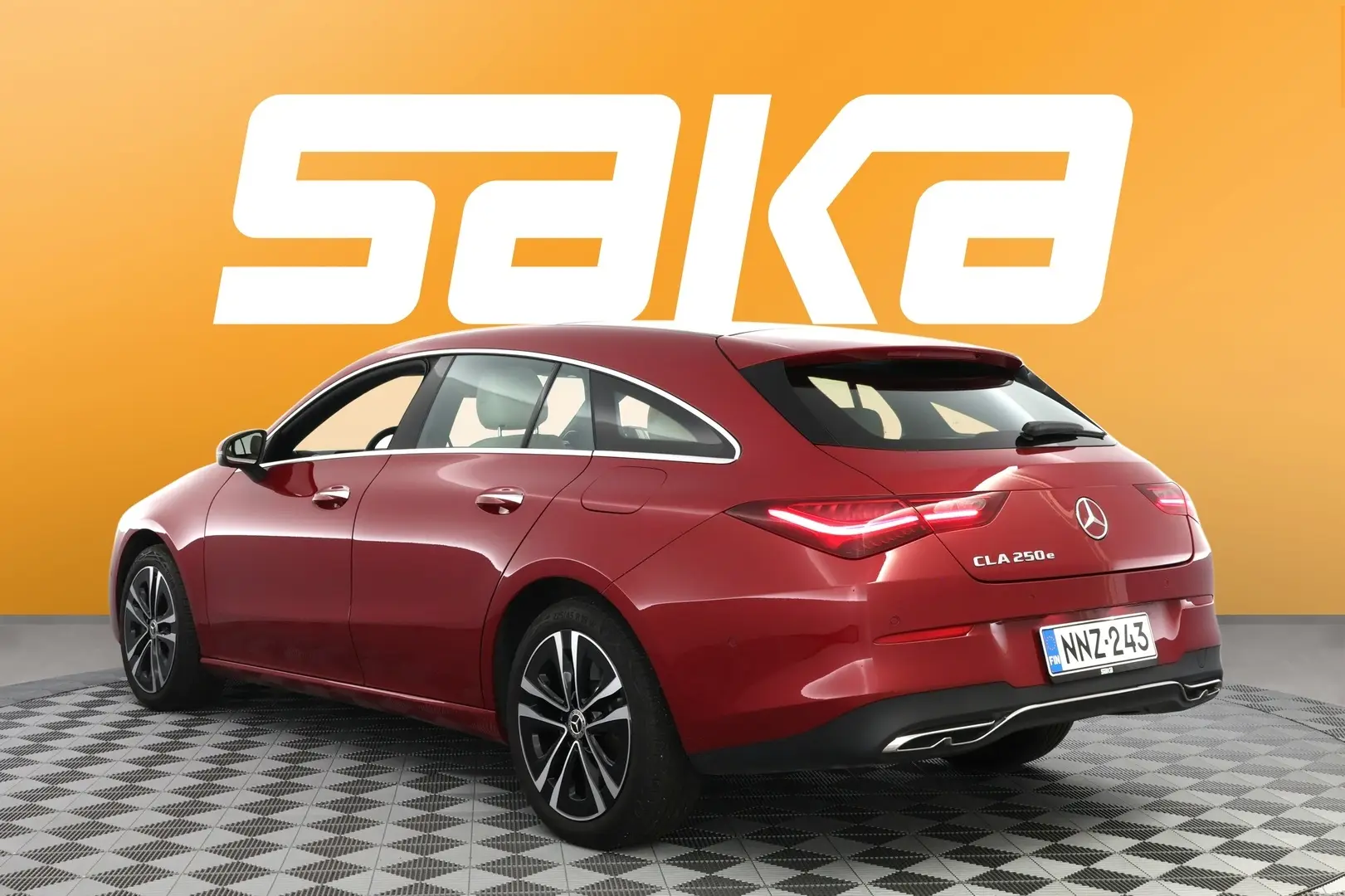 Car Image - 4qaENebTkL3GN2ZrSKG2Sg