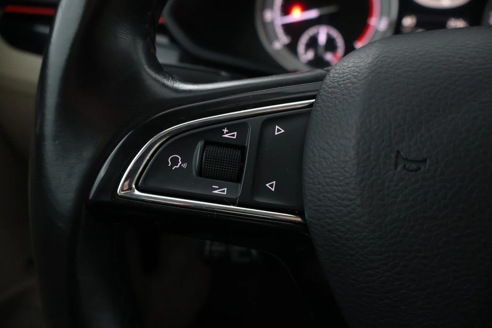 Car Image - 1l75ypJ2sTDjNmW8OpiQ5J