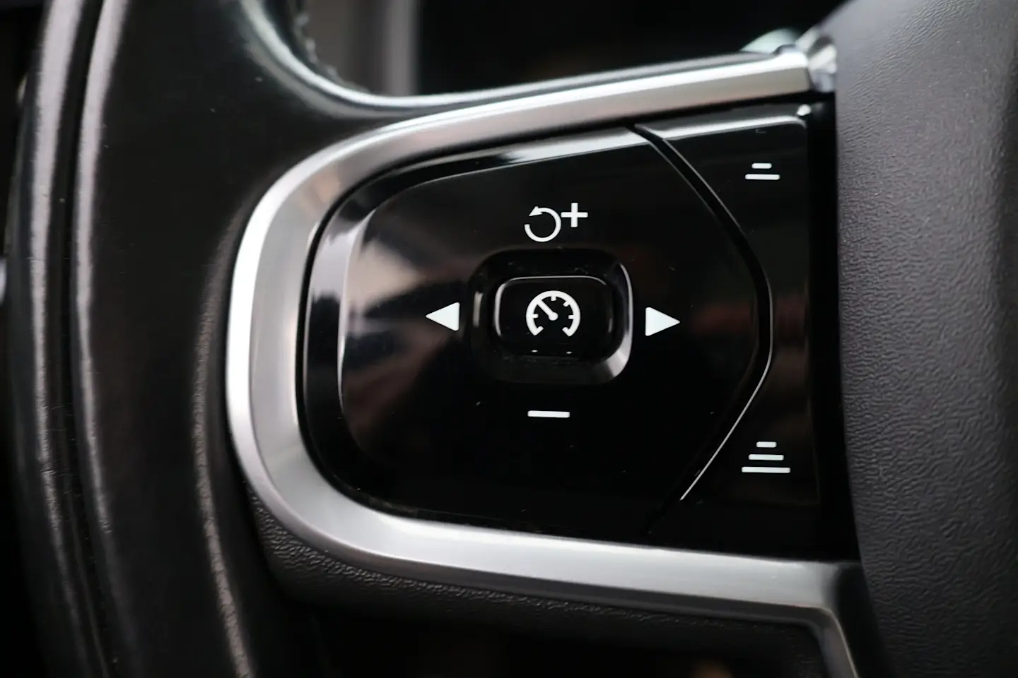Car Image - 7eo0EnClaEkbjX1EBTZqxq