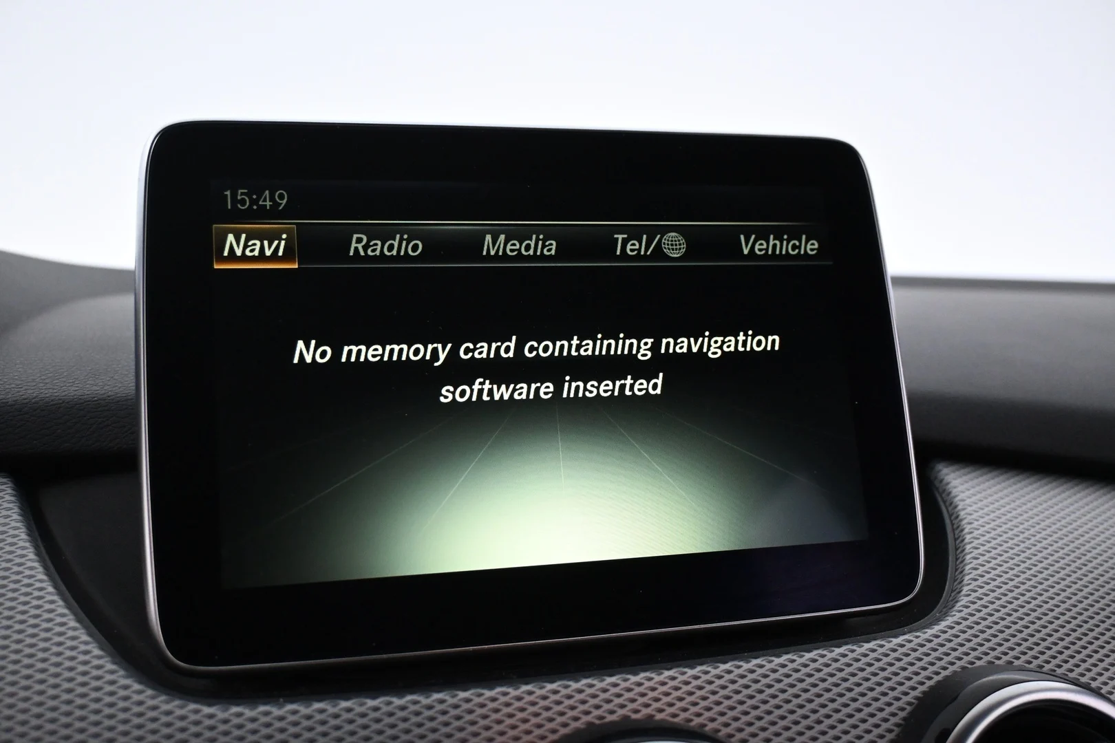 Car Image - vM1Cya0m979Ym4Qgnp8Tx