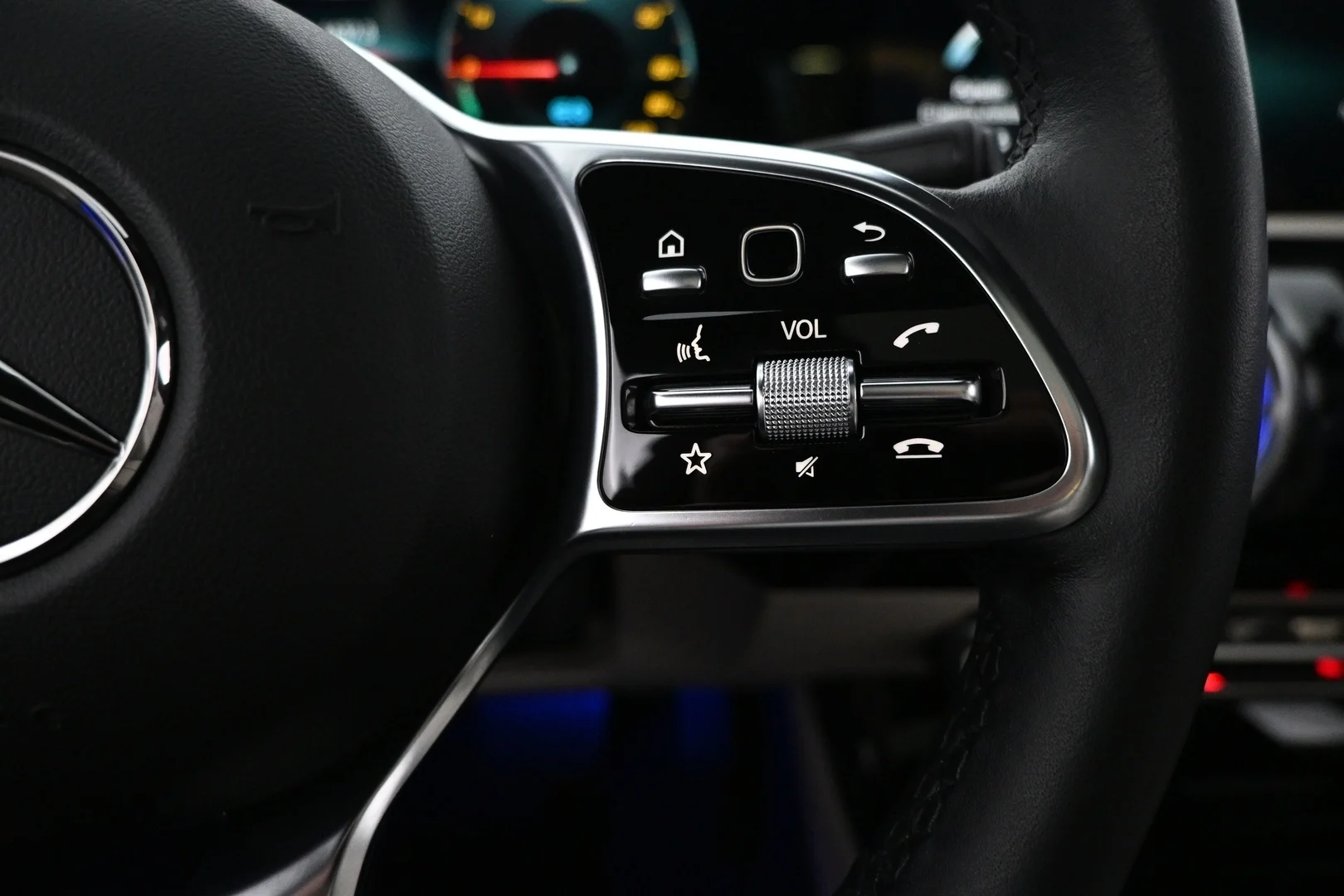 Car Image - 41HfSANPXLD57pQ1ph5cOx