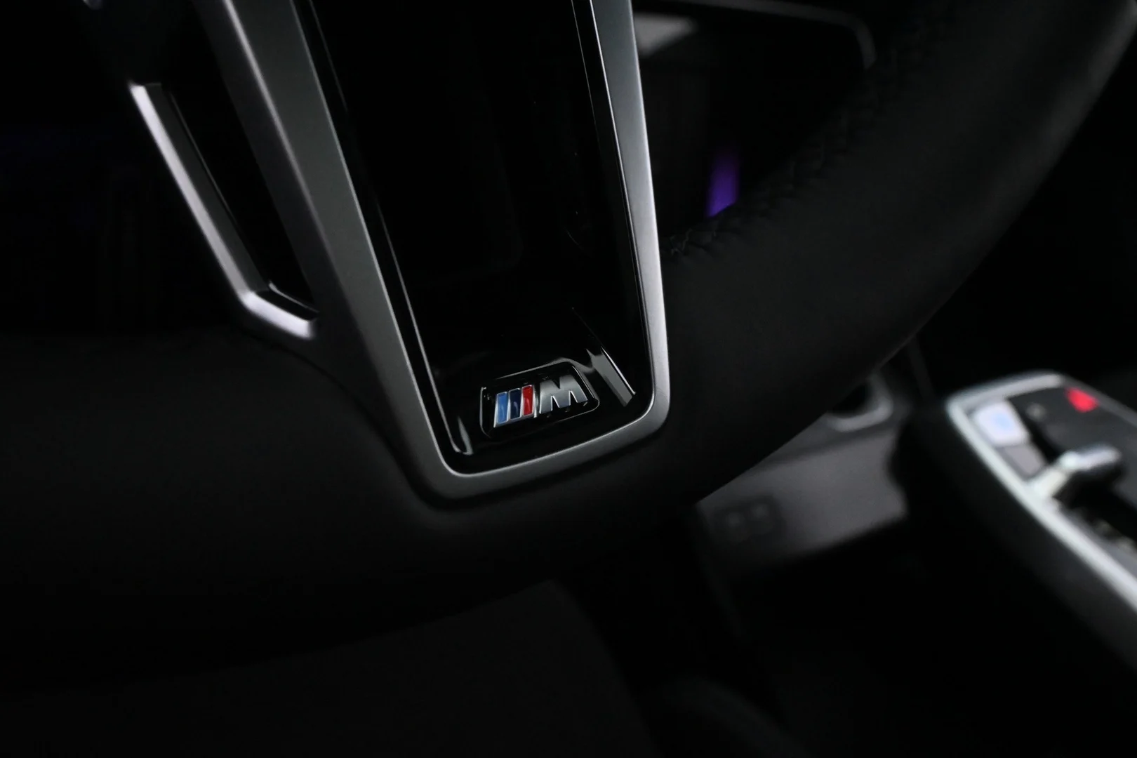 Car Image - 5vb3LWOwoHeMgRoJ5xcKcq