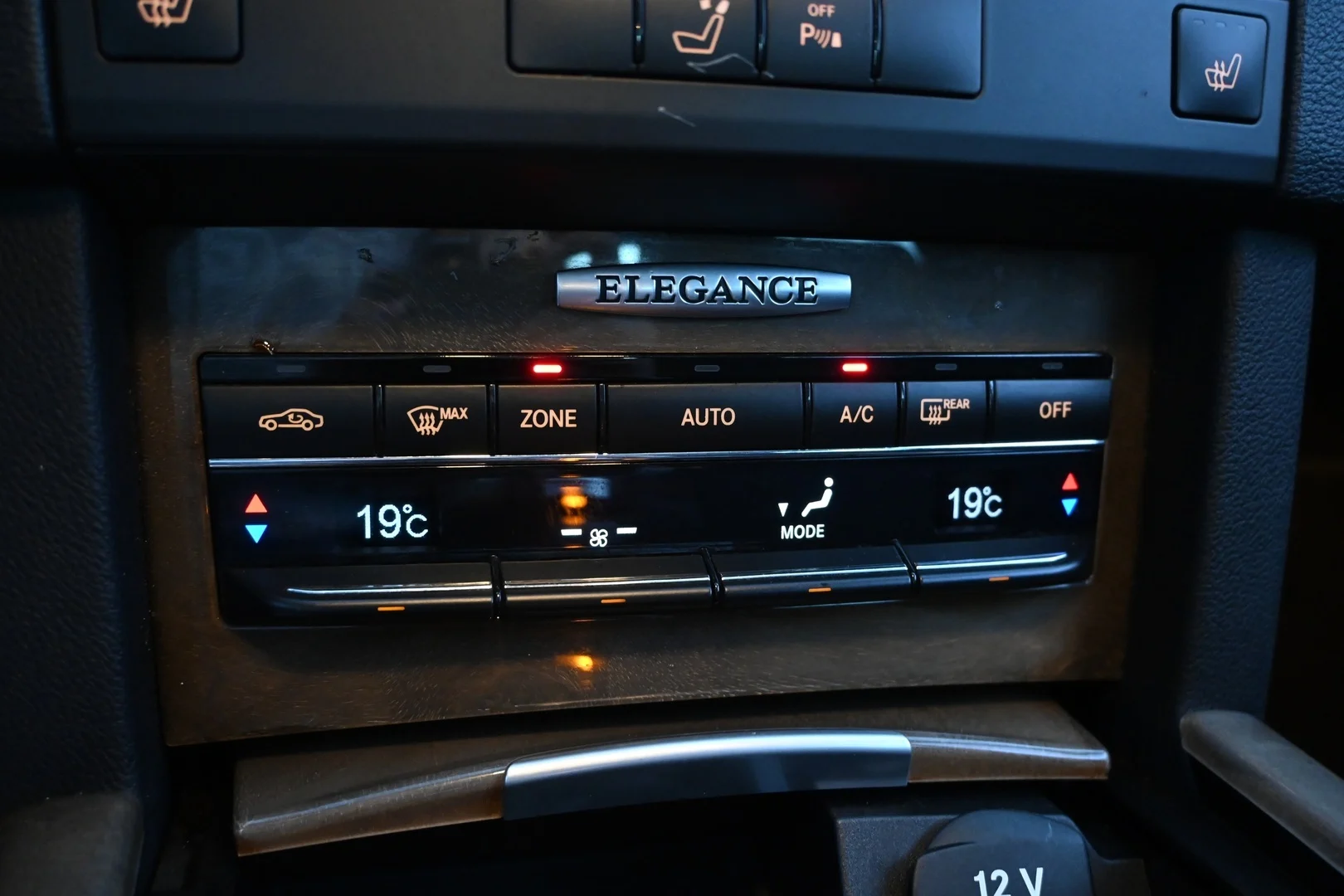 Car Image - 45HqfCx0iANGWvgquULkH
